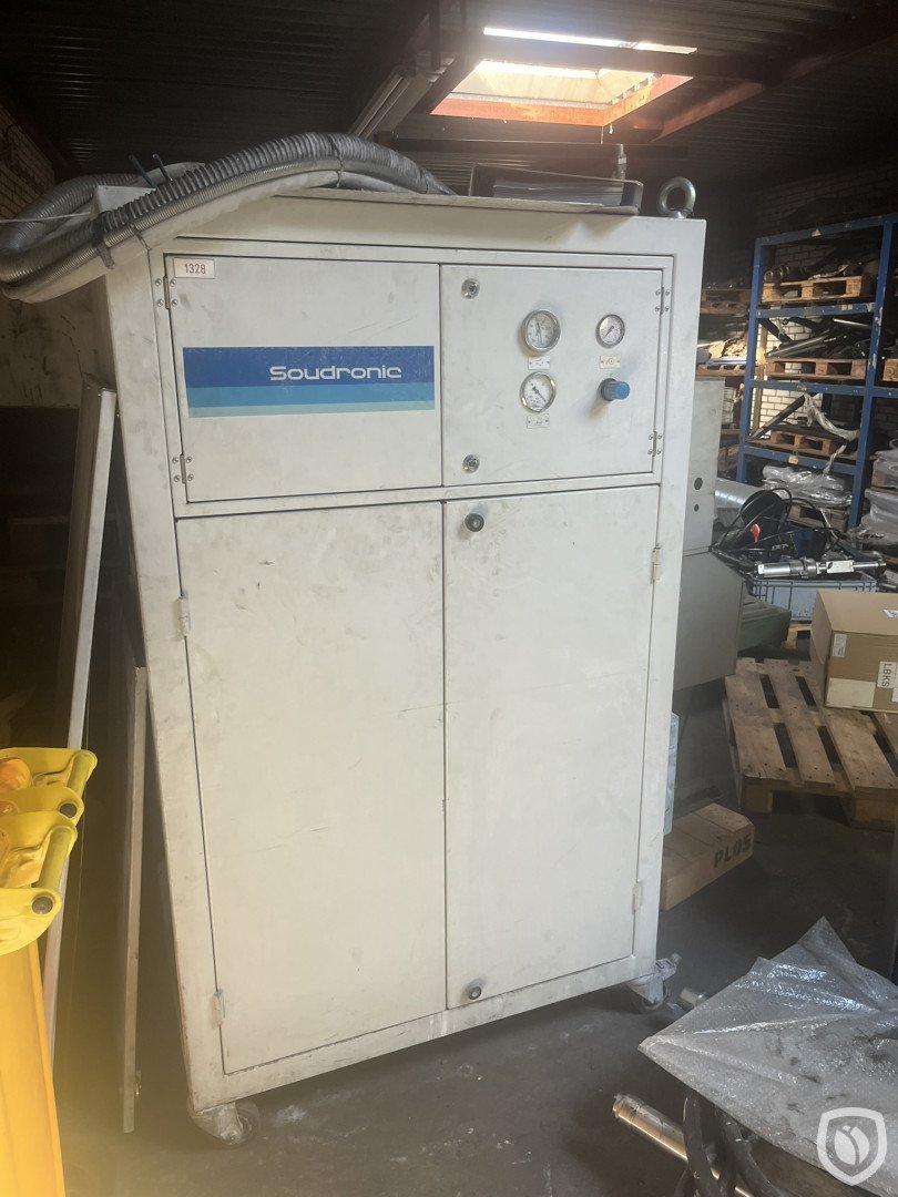 powder recycling unit